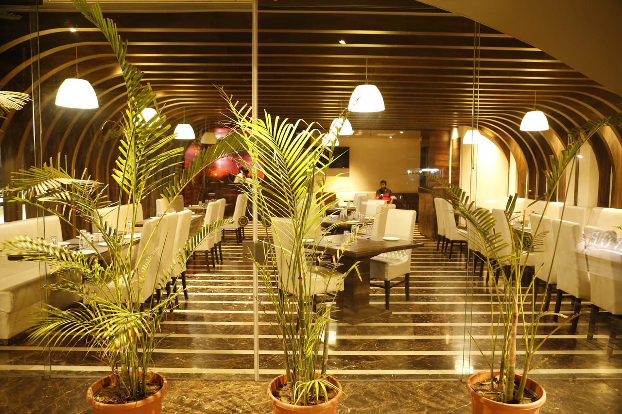 Hotel Orange Agra  Εξωτερικό φωτογραφία